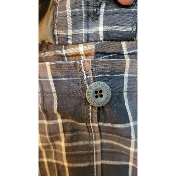 Unionbay Chino Shorts Men Size 32 Dark Gray Brown Plaid Casual Lightweight - Picture 6 of 11